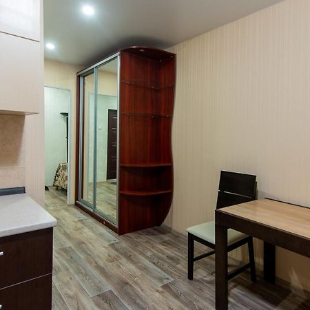 APARTMENT street Trostyanetskaya Kiev Bagian luar foto