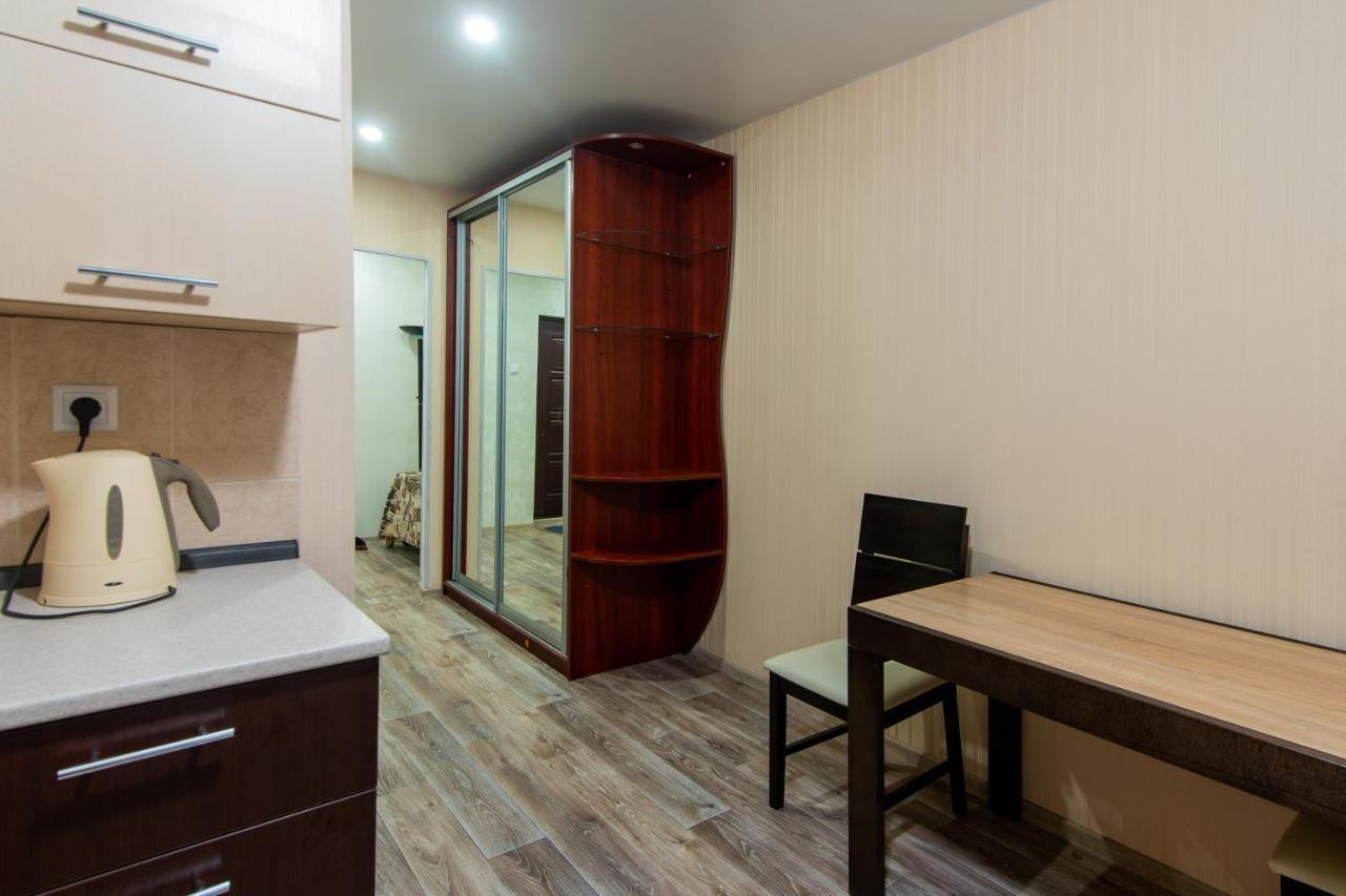APARTMENT street Trostyanetskaya Kiev Bagian luar foto
