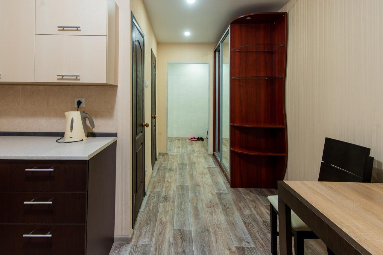 APARTMENT street Trostyanetskaya Kiev Bagian luar foto